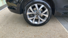 Land Rover Discovery Sport 2.0 D200 Dynamic HSE 5dr Auto [7 Seat] Diesel Station Wagon